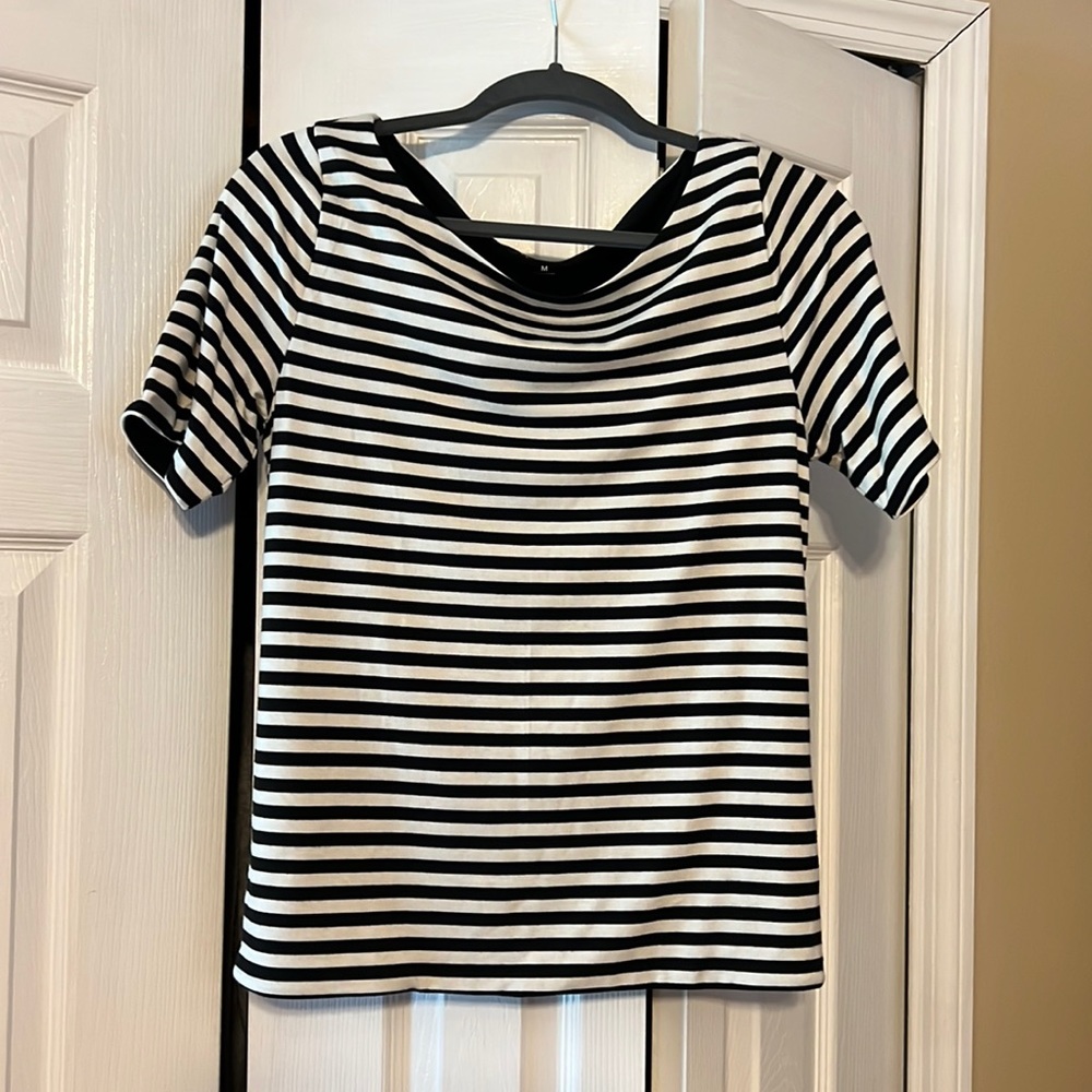 JCREW top